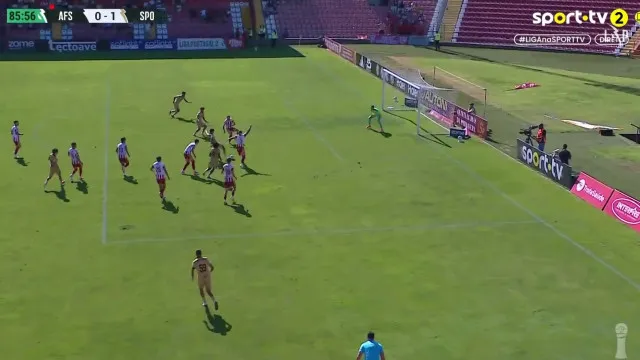 AssistÃªncia maradoniana de Mauro Couto dÃ¡ golo da vitÃ³ria ao Sporting B