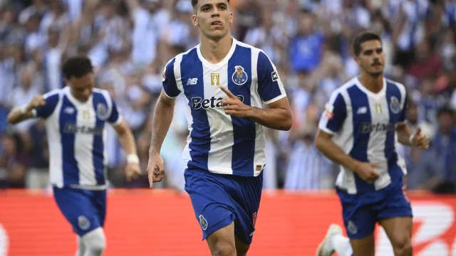 "No final, o FC Porto Ã© o FC Porto e tem de estar sempre acima na tabela"