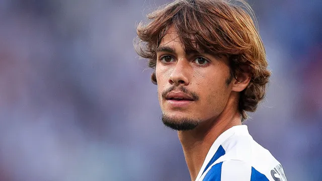 
                    Roma 'louca' por levar Mora do FC Porto. As três ofertas em cima da mesa
                
