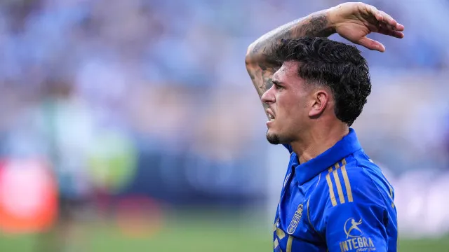 
                    Sporting pensa em Javi López para o lado esquerdo da defesa
                