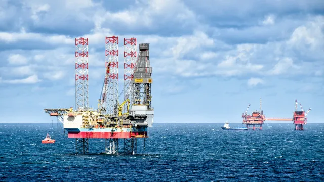 
                    Escalada do petróleo prossegue: Brent está a negociar acima de 89 dólares
                