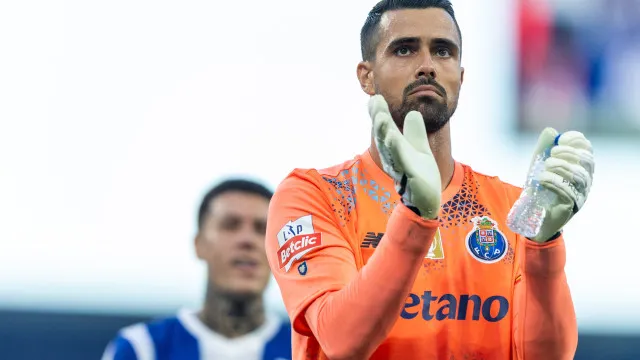 23 dias de stress. Diogo Costa trava 'sangria', mas FC Porto nÃ£o descansa