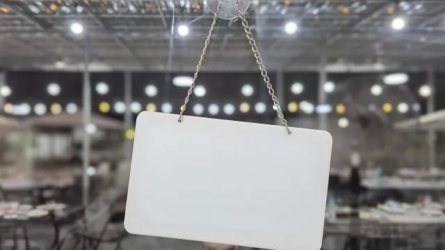 
                    Empresa encerra em agosto. Deve descontar esses dias nas minhas férias?
                