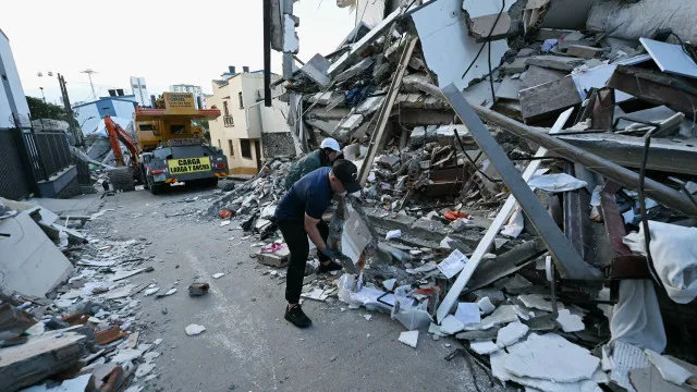 Sobe para 240 o nÃºmero de mortos na sequÃªncia do sismo na ColÃ'mbia