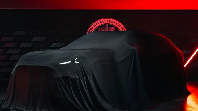 
                    Mercedes-AMG prepara SUV elétrico que pode ter mais de 1.000 cv
                
