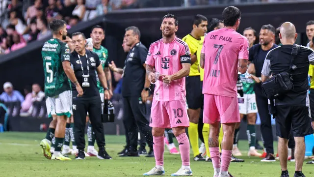 
                    Messi regressa após a morte do pai, mas não safa o Inter Miami
                