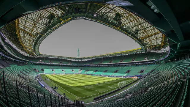 EM DIRETO: Sporting e VitÃ³ria SC dÃ£o pontapÃ© de saÃda na segunda jornada