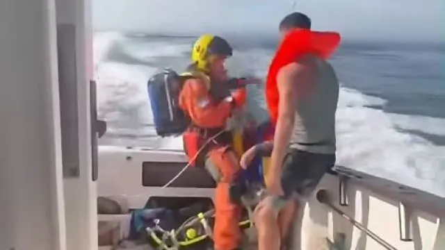 
                    Jovem mordido por tubarão na Irlanda temeu: 