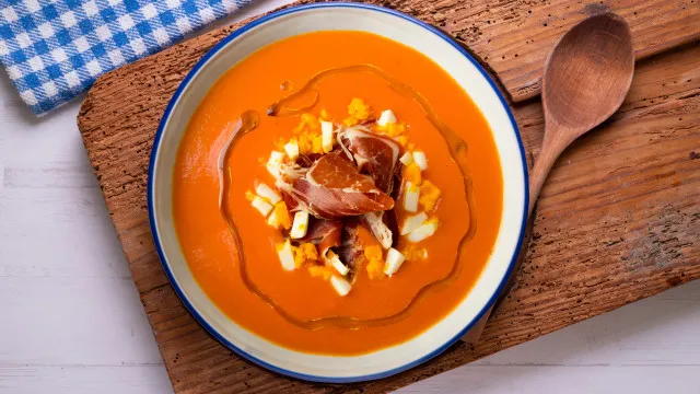 Como fazer salmorejo, a sopa fria espanhola que rivaliza com o gaspacho