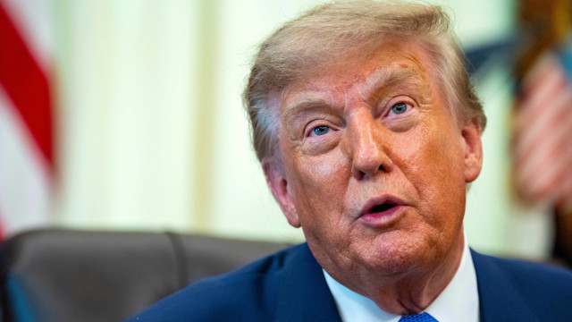 Trump aprova fusilamento do autor de massacre numa base militar no Texas