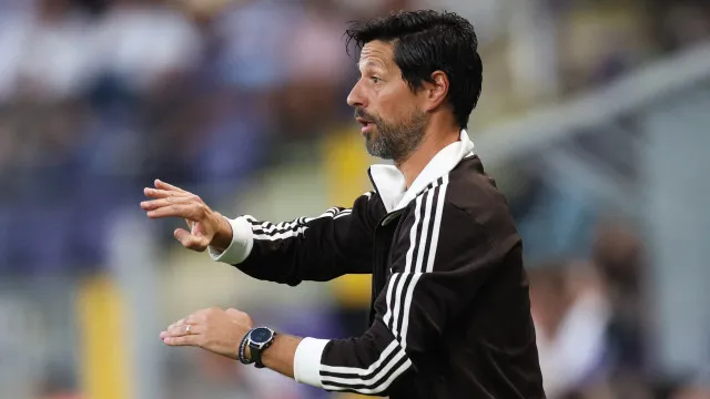 
                    Anderlecht, de Vítor Bruno, vence e segue para o playoff
                