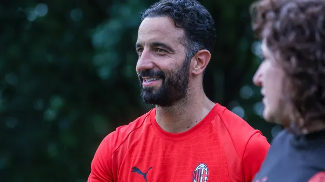 Mercado agita AC Milan: Os riscados de Amorim e o sonhoâ ¦ Bruno Fernandes