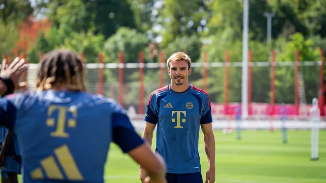 "Palhinha quer Villa ou Benfica", mas Bayern Munique nÃ£o baixa fasquia