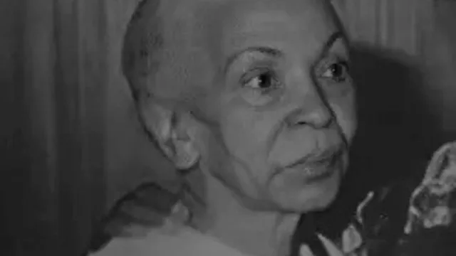 NoÃ©mia de Sousa, pioneira da poesia e da resistÃªncia moÃ§ambicana