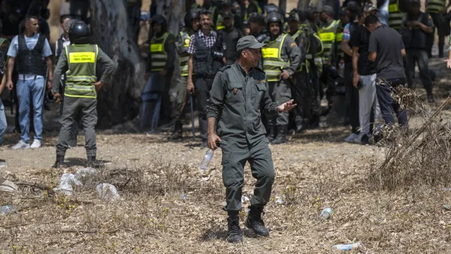 
                    Associação humanitária pede 