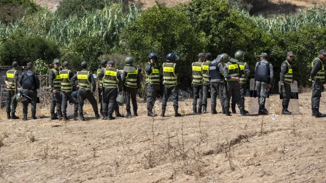 
                    Crise migratória de Ceuta alimenta onda de notícias falsas na Europa
                