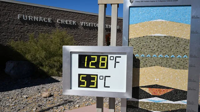
                    Mais de 85 milhões de pessoas em alerta para nova vaga de calor nos EUA
                