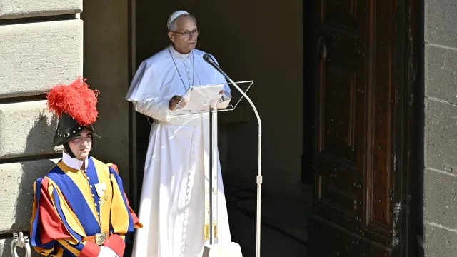 
                    Papa pede fim da violência contra civis na Cisjordânia
                