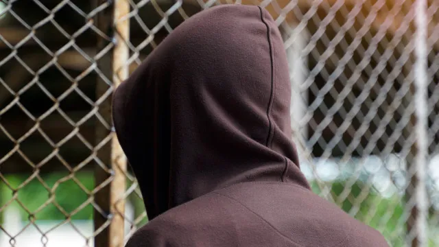 
                    Jovem pediu ajuda antes de matar mãe e Estado ignorou: 