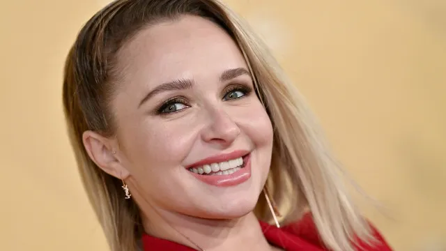 
                    Fãs dizem adeus a Hayden Panettiere, de 