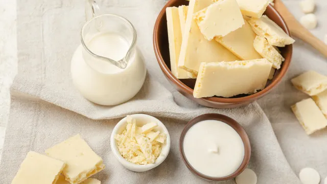 
                    Delícia de chocolate branco: O doce que o deixa a babar e a pedir mais
                