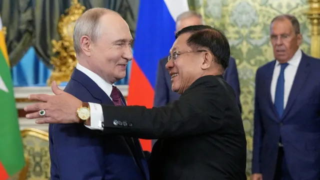 
                    Putin recebe líder de Myanmar em nova tentativa de quebrar isolamento
                