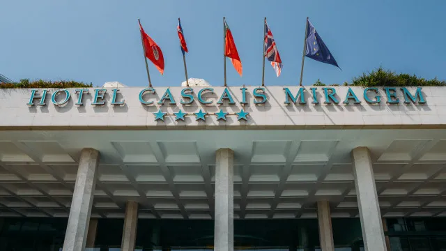 
                    Hotel Miragem em Cascais avança com despedimento coletivo: Saem quase 200
                