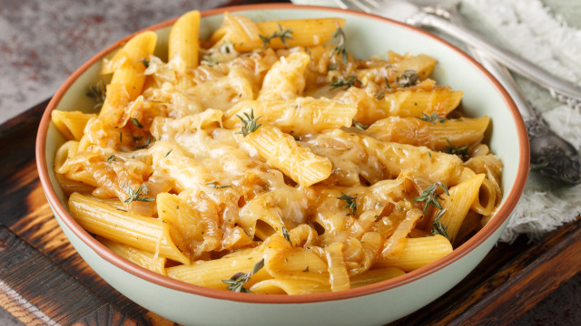 Gratinada (à italiana!) A receita da massa que fica pronta em 15 minutos