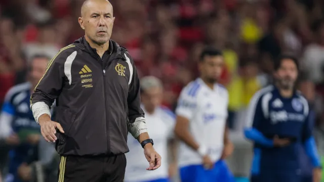 Flamengo de Jardim supera Cruzeiro de Artur Jorge nos oitavos da Libertadores
