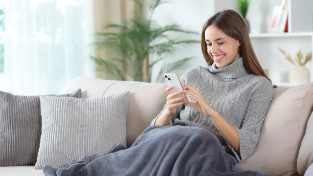 
                    As 8 apps que sugerimos para começar a ler no telemóvel
                