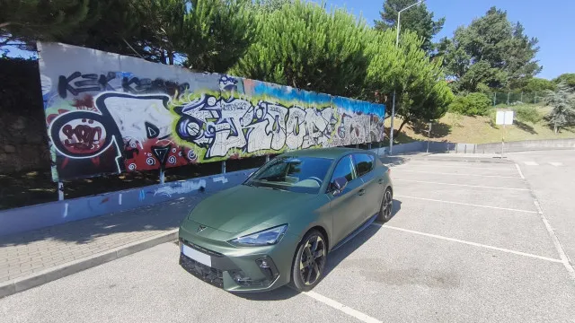 
                    Cupra Leon: Estivemos ao volante da Tribe Edition do hot hatch
                
