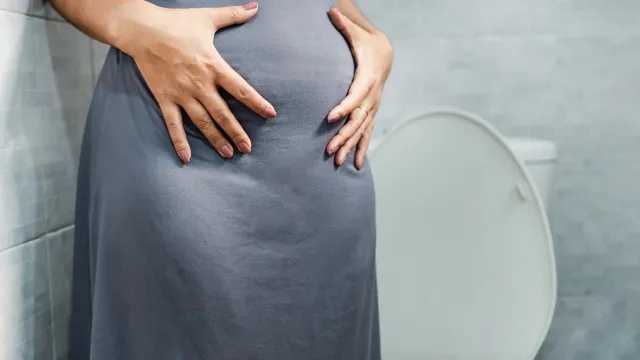 O chá que ajuda na digestão e alivia o inchaço abdominal