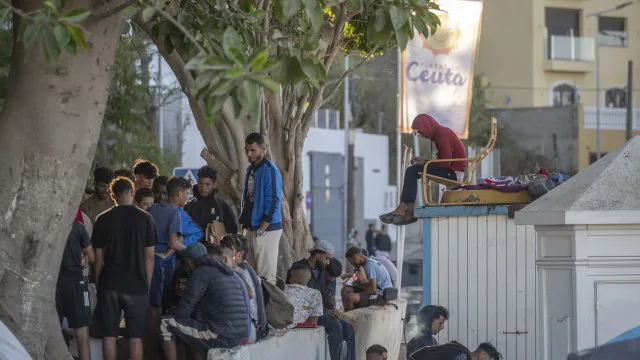
                    Ceuta: Associações militares espanholas pedem medidas para evitar emboscadas
                