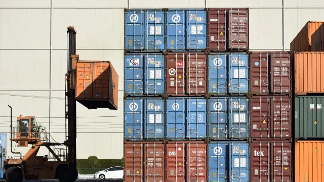 
                    PIB da Alemanha cresce 1,0% com aumento das exportações
                
