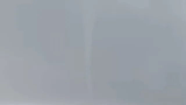 
                    Nuvem funil avistada na zona de Sintra. Há imagens
                