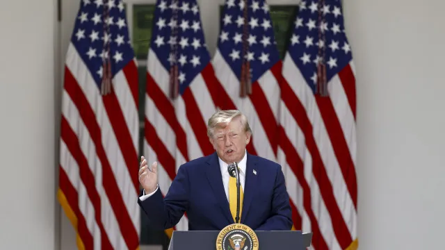 
                    Trump acusa Coreia do Sul de recusar desnuclearização do Irão
                