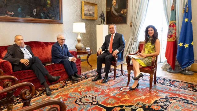 
                    Seguro reuniu-se com representantes do setor social: As imagens
                