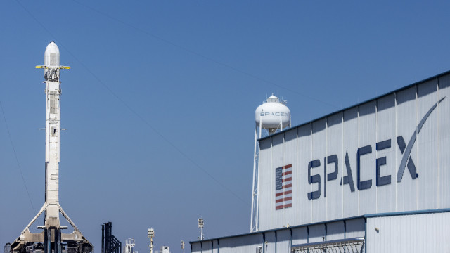 SpaceX vai construir base espacial nos EUA no valor de 86.000 milhões