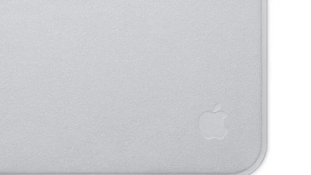 
                    Nem tudo ficou mais caro. Apple baixou preço de pano para 10 euros
                