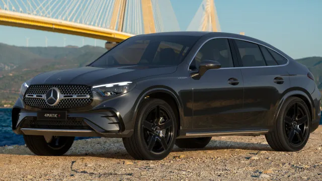 
                    A máquina de 333 cv com que Palhinha entrou no Benfica Campus
                