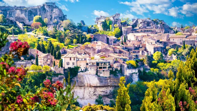 
                    Europa. 4 destinos medievais onde quase não encontra turistas
                