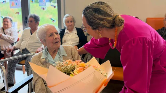 
                    Rosária junta-se aos centenários de Barcelos. 