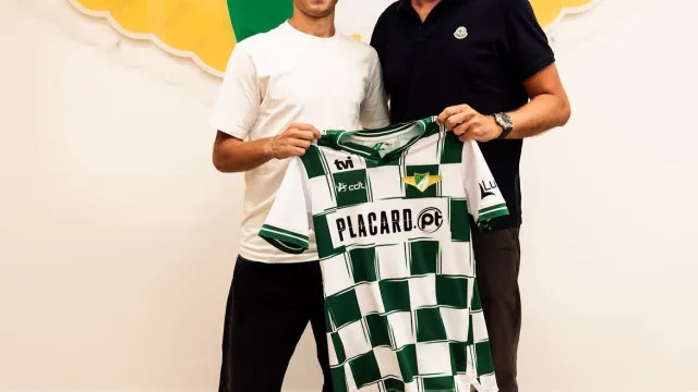 
                    Tiago Andrade reforça alas do ataque do Moreirense até 2030
                