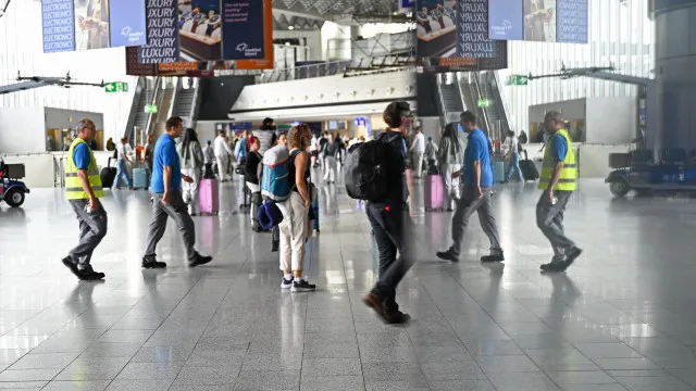 
                    Morre segundo funcionário do aeroporto de Frankfurt vítima de malária
                