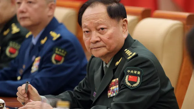 
                    China afasta poderoso general Zhang Youxia da liderança militar chinesa
                