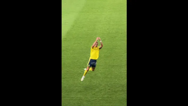 
                    Como se fosse o primeiro? Celebração de Cristiano Ronaldo dá que falar
                