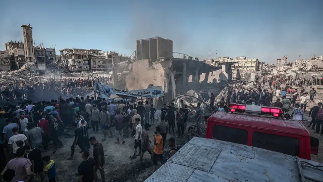 
                    Israel confirma ataque em hospital para abater 