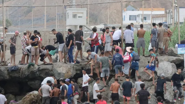 
                    Prejuízos diretos da crise migratória em Ceuta sobem para 33 milhões
                