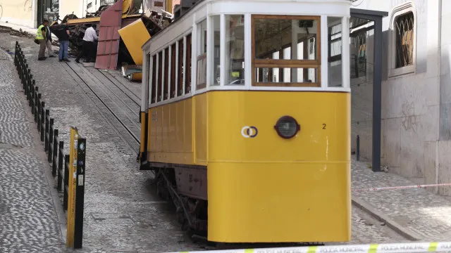 Carris apresenta hoje solução para futuro elevador da Glória