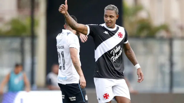 
                    Escândalo no Brasil. Jogadores investigados por tráfico de armas e drogas
                